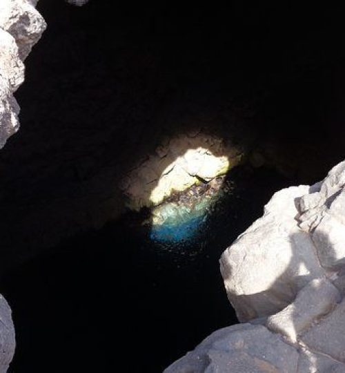 vista de cima da gruta
